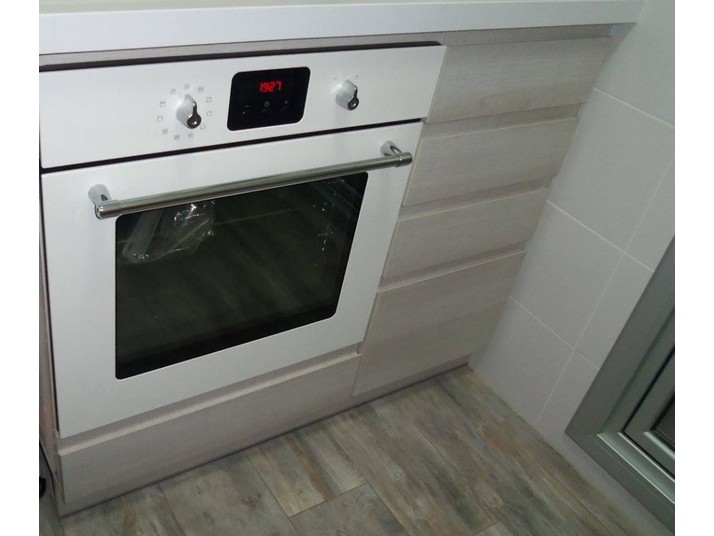 Horno bajo encimera